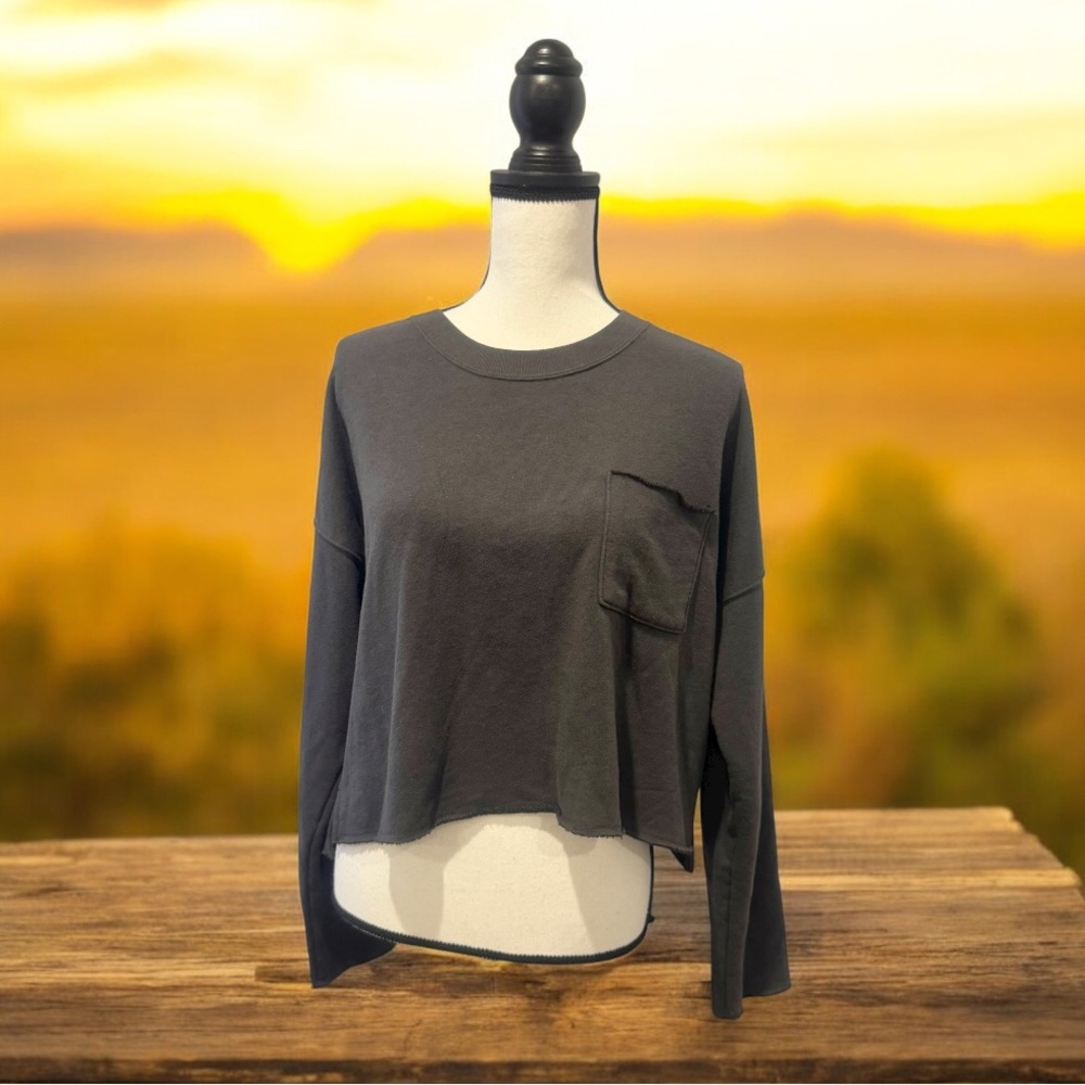 AERIE CROP oversized boxy sweatshirt women’s juniors size LARGE